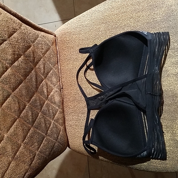 Victoria Secret Sport Multicolor Active Sports Bra - Picture 2 of 3